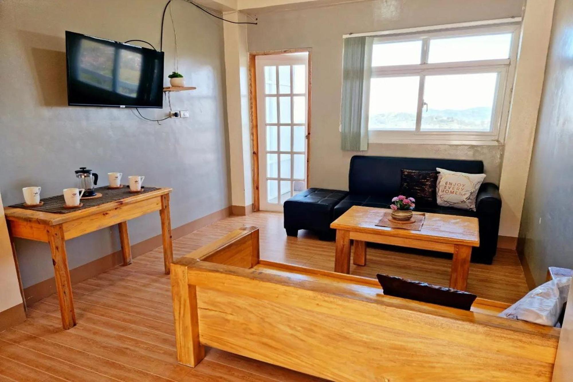 באגויו Wanay'S Rocky Mountain Homestay מראה חיצוני תמונה